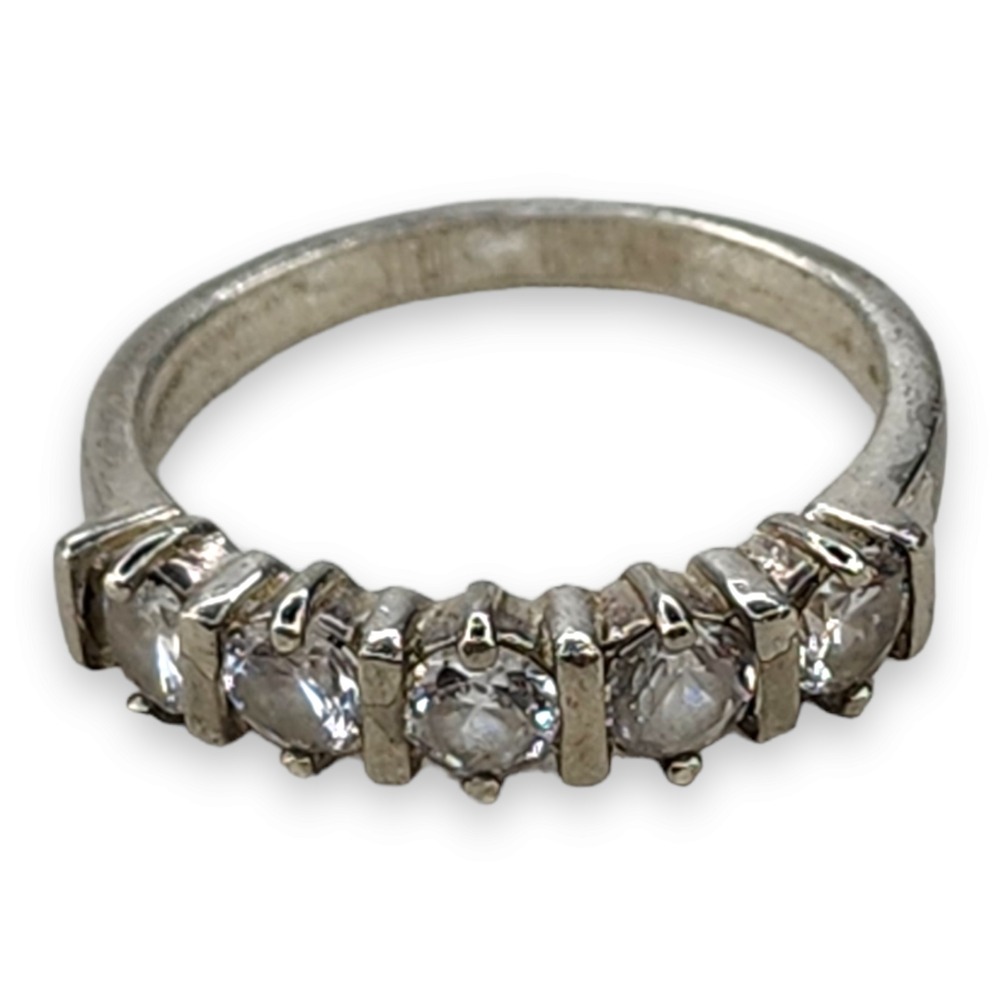 Vintage Sterling Silver 925 Clear Cubic Zirconia Band Ring Size 8‎